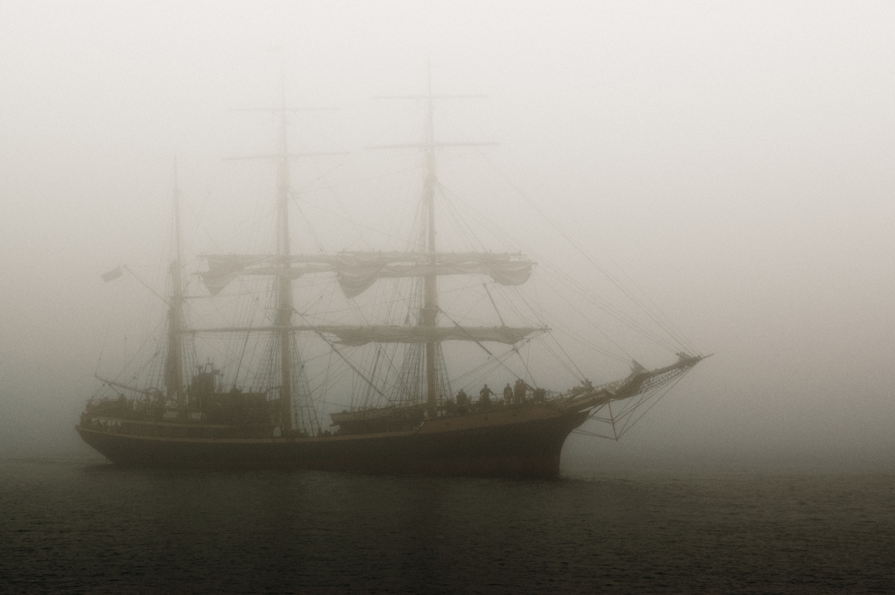 Båtskräck med ”Ghost ship”
